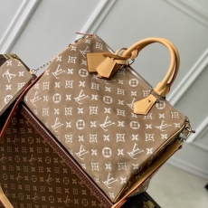 LV Speedy Bags